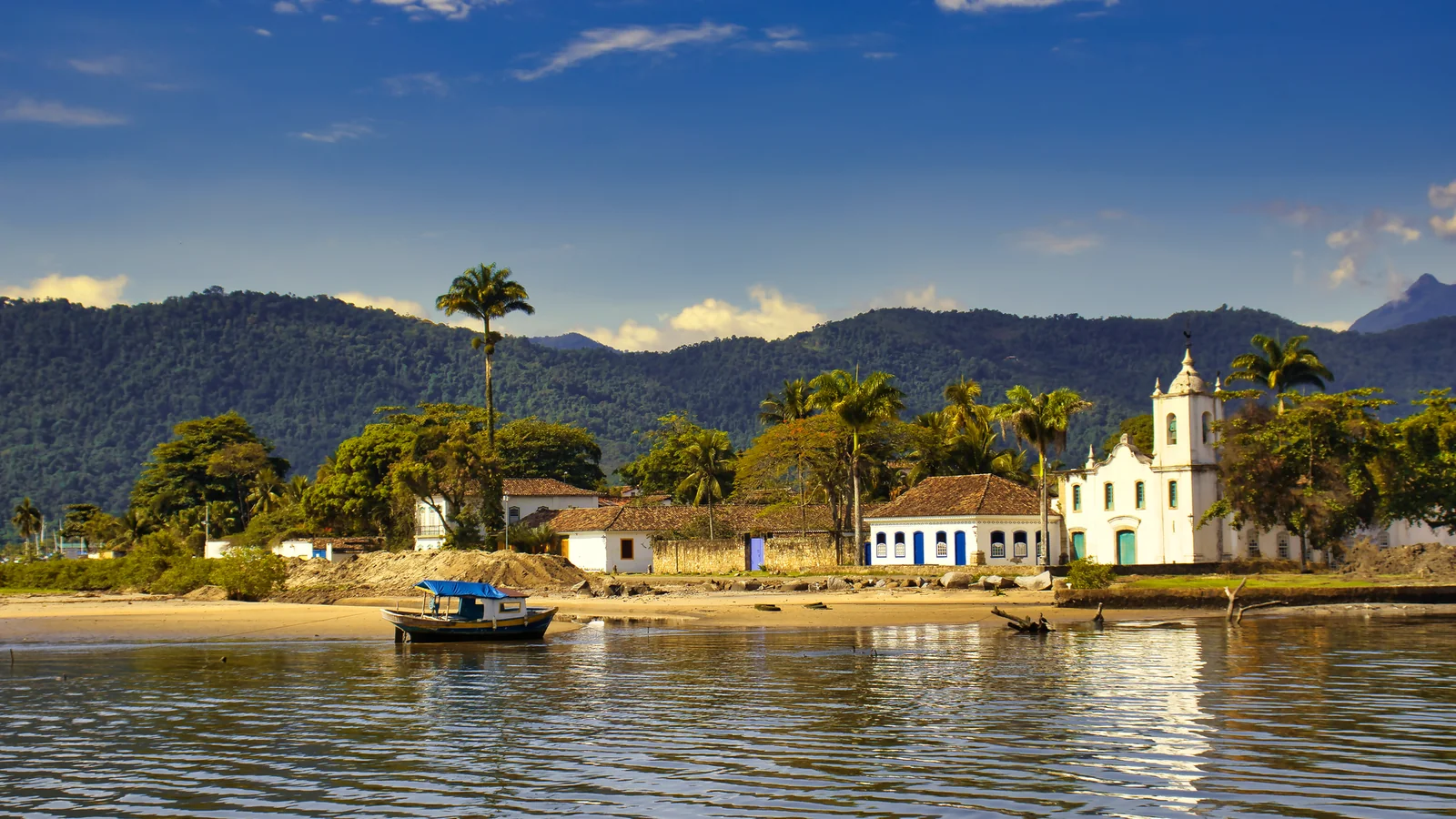 Réveillon em Paraty com Crianças: O Guia Completo para um Fim de Ano Mágico em Família