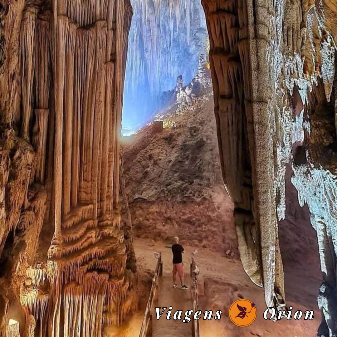 Caverna do Diabo & Cachoeira do Meu Deus- SP - Day use